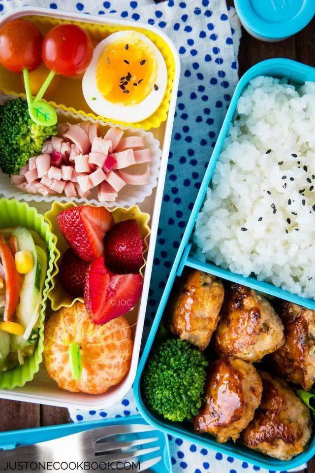 Alt view image 6 of 7 - Silicone Baking Cups Muffin Cupcakes Liners Molds Sets in Storage Container Silicone Lunch Box Dividers Bento Box Accessories -36 Pack