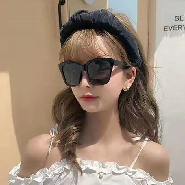 Alt view image 3 of 6 - Women's Sun Visor Foldable Sun Hat Wide Brim Summer UV Protection Beach Hat (A-Black)