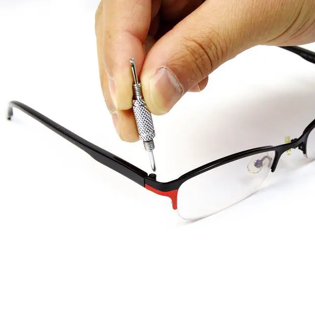 Alt view image 3 of 6 - Tools Mr. 7-Hands, Patented, 8 in 1 Screwdrivers with Worklight - DT1019