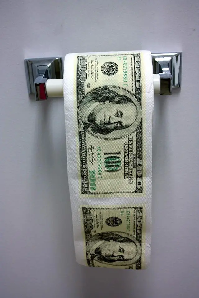 Alt view image 3 of 4 - Big Bucks Novelty Gag 3-ply Toilet Paper