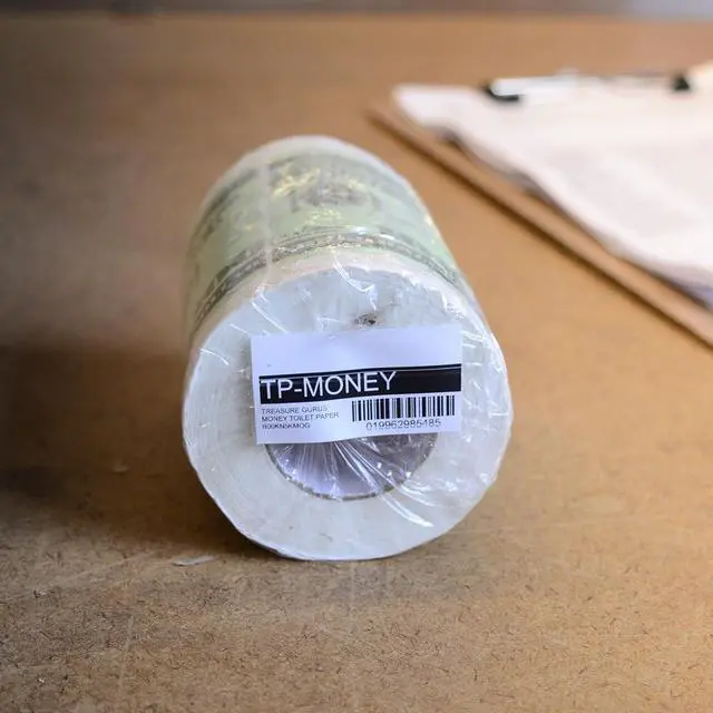Alt view image 6 of 7 - Gurus 100 One Hundred Dollar Bill Roll of Toilet Paper