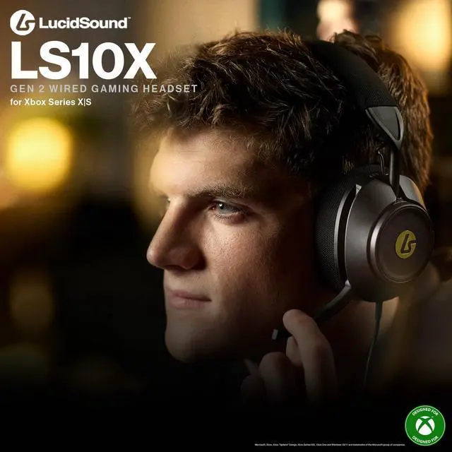 Alt view image 2 of 7 - Wired Gaming Headset for Xbox Series X|S - Black, Officially Licensed, Designed for Comfort, Quick-Access Audio Controls, Premium Audio, flip-to-Mute Boom mic