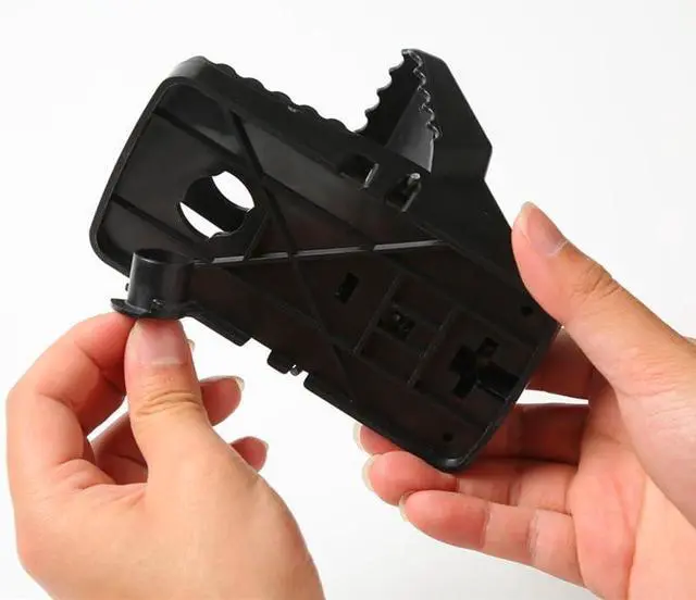 Alt view image 5 of 6 - Mouse Trap, Black Plastic Reusable Snap Traps, 6 Pack with Quick Action Spring Mechanism for Indoor Outdoor Pest Control Small