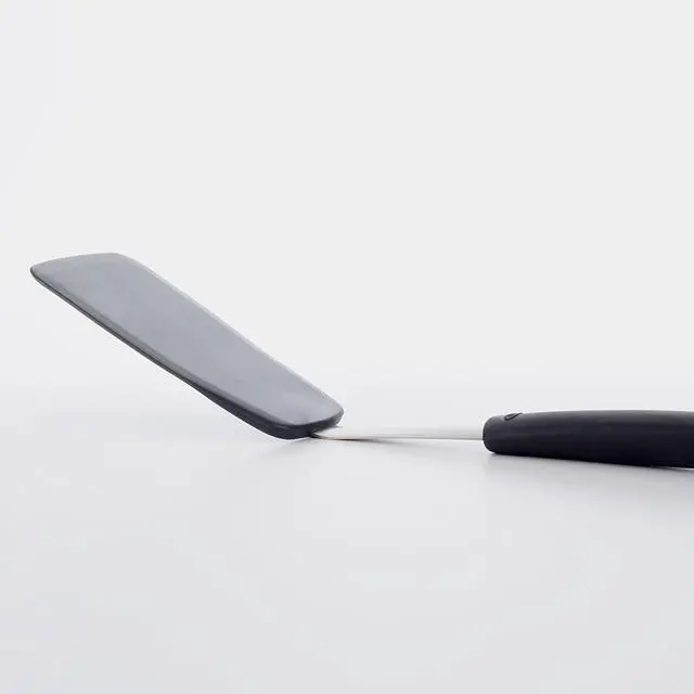 Alt view image 4 of 6 - Good Grips Silicone Flexible Turner (Set of 2)
