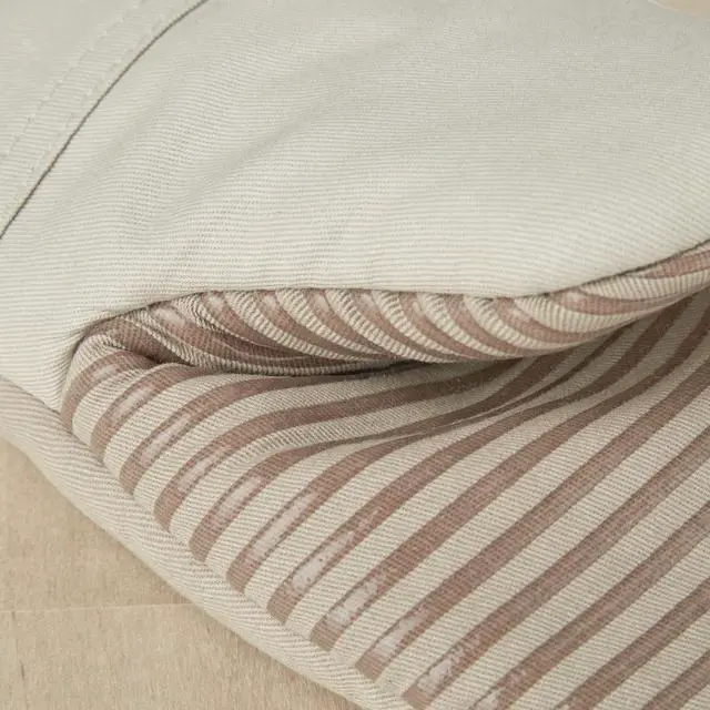 Alt view image 3 of 7 - Beacon Two-Tone Non-Slip Oven Mitt Set, Milkshake/Beige, 5.75"x13", 2 Piece