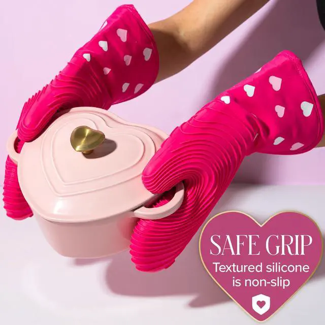 Alt view image 4 of 6 - Oven Mitt Set with Heart Design, Heat Resistant Pot Holders Featuring Non-Slip Textured Silicone Grips, 2-Piece Set, Pink