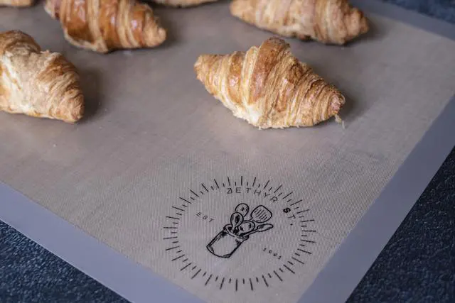 Alt view image 3 of 7 - Silicone Baking Mats for 3/4 Size Cookie Sheets for Baking - 3 Pack - Non-Stick, Food Safe Oven Safe Liners for baking sheets - Easy Clean, Mess-Free Baking Sheet Liners, 13.5 x 19.5 Inches