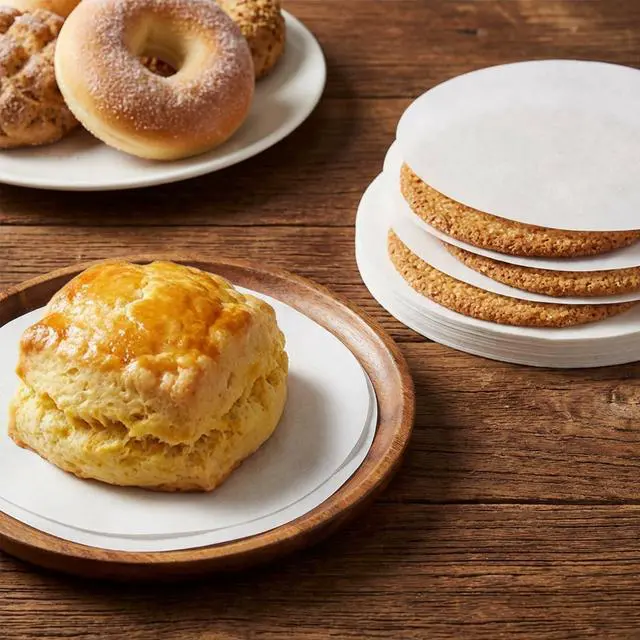 Alt view image 6 of 7 - 500Pcs 4.5Inch Hamburger Patty Paper, Non Stick Round Burger Patty Paper Sheets, Burger Parchment Papers for Separating Hamburger Patties