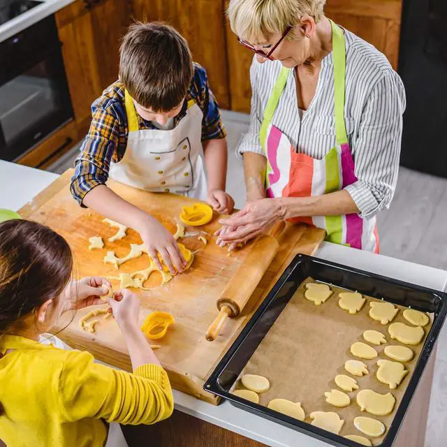 Alt view image 7 of 7 - 200 PCS Parchment Paper Baking Sheets 9x13 IN, Precut Non-Stick Parchment Paper for Baking, Cooking, Grilling, Frying and Steaming - Unbleached, Fit for Quarter Sheet Pans