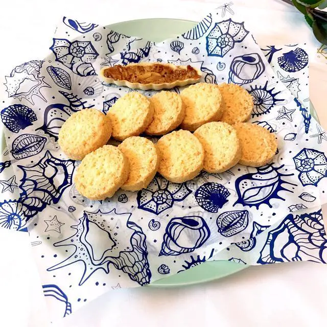 Alt view image 6 of 7 - Sea Shell Patterned Wax Paper Sheets, Food Picnic Paper, Greaseproof Paper,Waterproof Dry Hamburger Paper Liners Wrapping Tissue for Plastic Food Basket