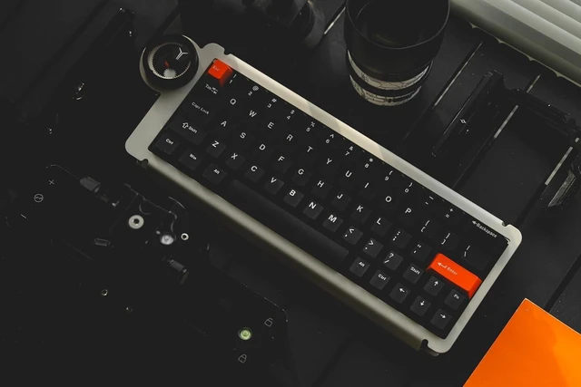 Alt view image 13 of 14 - Ice Ring 63 RT HE Magnetic Wired Gaming Keyboard, 0.01mm Accuracy, 0.125ms Latency, TTC KOM Hall Effect Magnetic Switches, Lightweight All-Metal, RGB Gaming Accessories