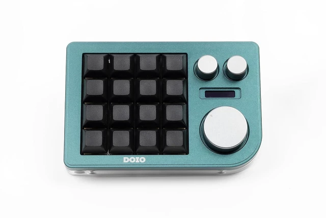 Alt view image 8 of 12 - Megalodon Triple Knob Macro Pad Programmable Designer Mini Keyboard 16 Keys (Green)