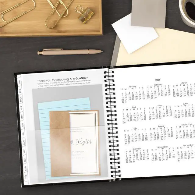 Alt view image 5 of 6 - 2027 Planner, Monthly, 7" x 8.5", Tabbed, Unruled Daily Blocks, Hardcover, DayMinder, Black (G400H0027)
