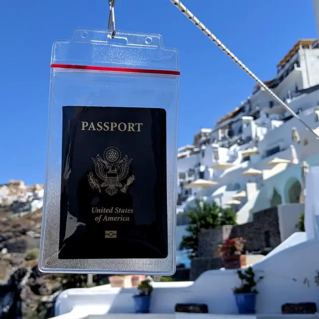 Alt view image 4 of 7 - Bulk 100 Pack - Extra Large Waterproof Badge Holder - 4 X 6 Inch Passport & International Immunization Card - Heavy Duty Resealable Zip Top Closure by (Great for Cruise Essentials)
