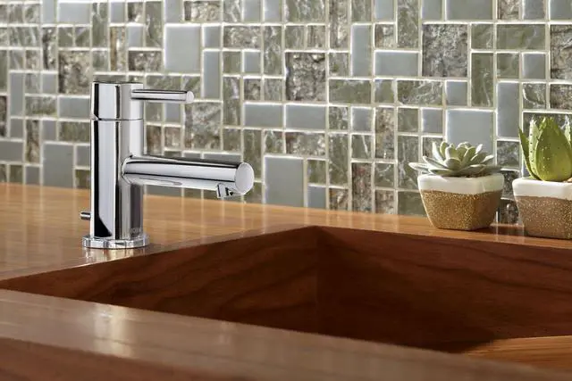 Alt view image 2 of 6 - Align Chrome One-Handle Single Hole Low Profile Modern Bathroom Faucet with Drain Assembly, 6191