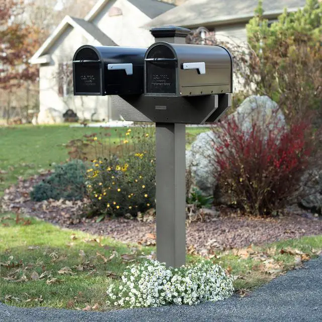 Alt view image 2 of 5 - Hazelton Two-Sided Mailbox Post, Coastal Teak