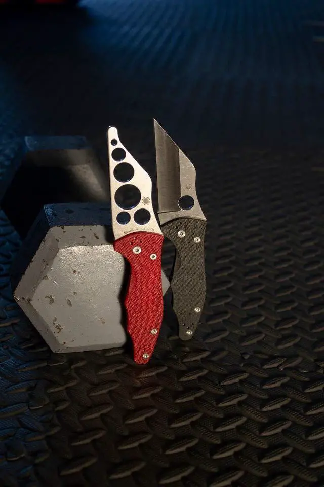 Alt view image 6 of 6 - Yojimbo 2 Folding Pocket Knife, PlainEdge | 7.69" Overall Length, 3.2" CPM S30V Steel Blade, G-10 Handle, Compression Lock, Hollow Grind
