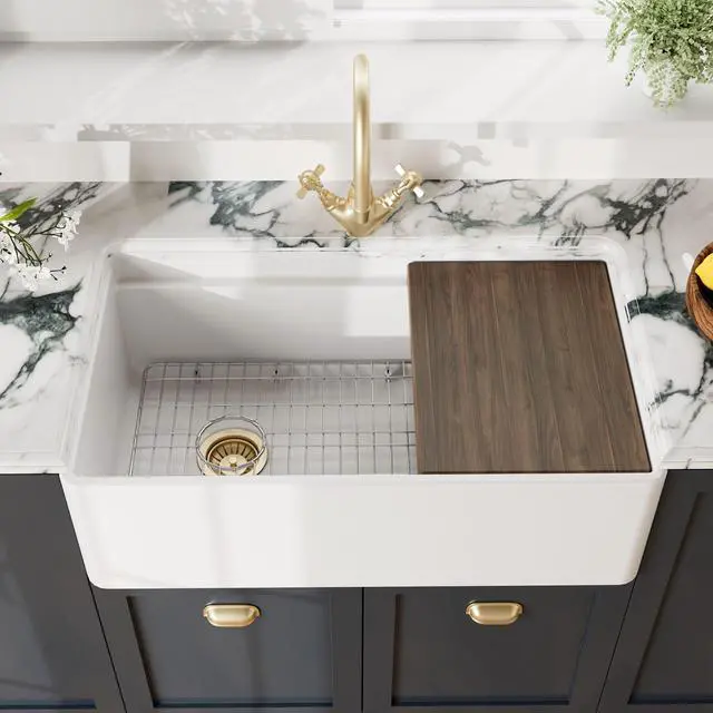 Main image of White Kitchen Sink 33 inch Single Bowl Apron Front Farmhouse Sink with Ledge, Grid and Cutting Board, Fireclay Ceramic Kitchen Sinks, Farmhouse Sinks for Kitchens - 33x19x10" (White)