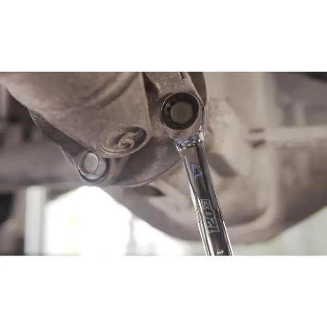 Alt view image 5 of 6 - Universal Spline XL Ratcheting Combination SAE Wrench Set - 86426