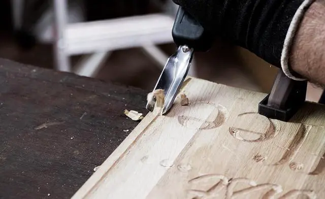 Alt view image 6 of 6 - Power Chisel Kit | Electric Chisel for Carving Wood with 7 Wood Chisels | PCH.FG.900.20