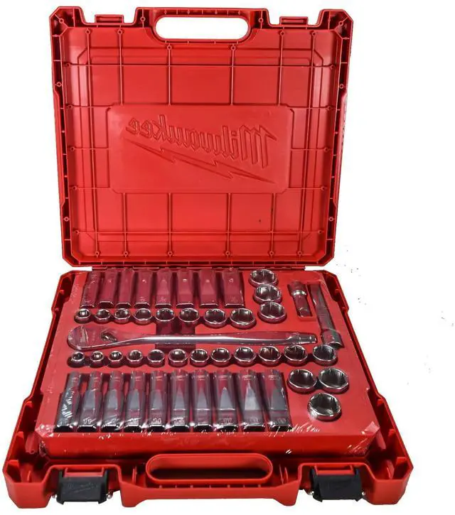 Main image of 48-22-9010 47-Piece 1/2 in. Drive Metric and SAE Ratchet and Socket Set with FOUR FLAT Sides