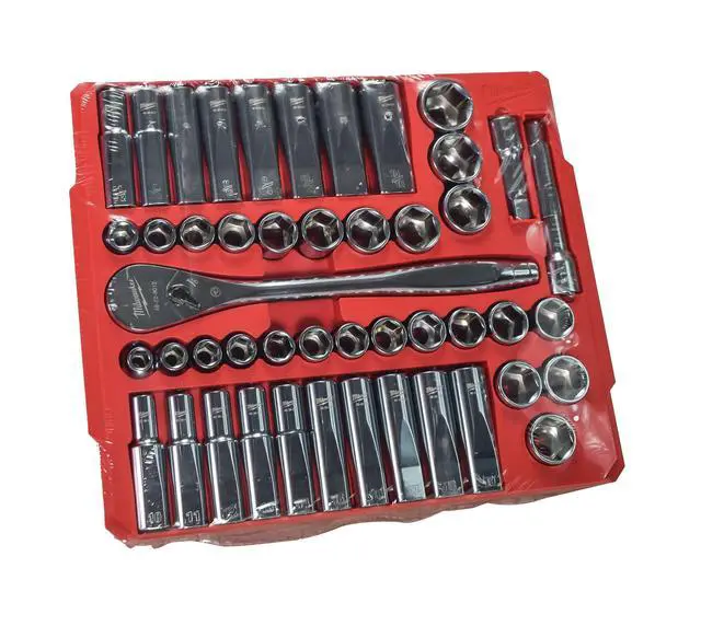 Alt view image 3 of 4 - 48-22-9010 47-Piece 1/2 in. Drive Metric and SAE Ratchet and Socket Set with FOUR FLAT Sides