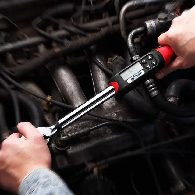 Alt view image 6 of 6 - ARM601-34 3/8 & ½ Heavy Duty Digital Torque Wrench Combo Kit with Buzzer and LED Flash Notification ISO 6789 Standards with Certificate of Calibration