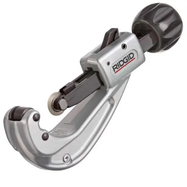 Alt view image 3 of 6 - 31657 1-1/2-Inch to 4 Inch Quick Acting Plastic/ Copper Tubing Cutter