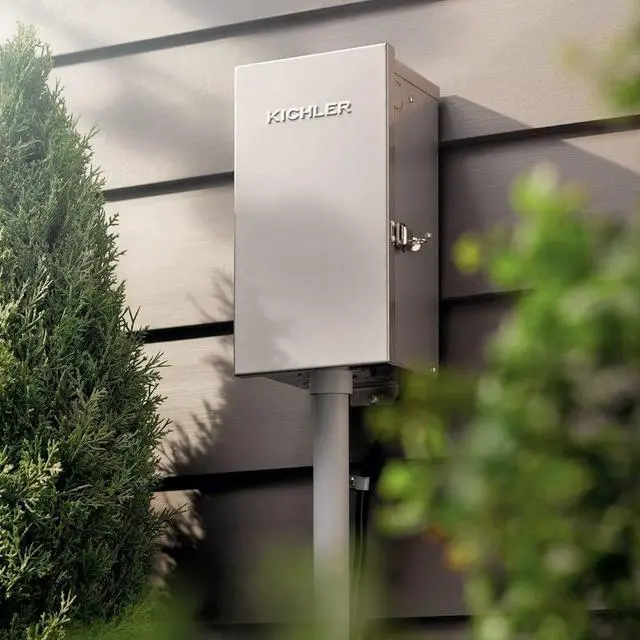 Alt view image 4 of 6 - Contractor Series 300W Transformer in Stainless Steel, Low Voltage Outdoor Power Supply, 15CS300SS