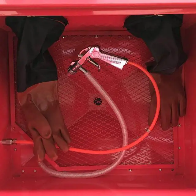 Alt view image 4 of 6 - 25 Gallon Bench Top Air Sandblasting Cabinet | Heavy Duty Steel, Sand Blaster with Blasting Gun & 4 Nozzles, 40-80 PSI, Portable, For Paint, Rust, Stain Removal