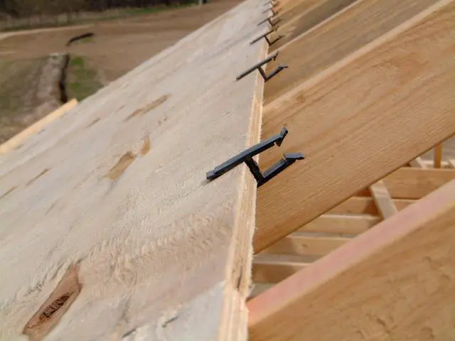 Alt view image 3 of 3 - Plywood H Clip 19/32" 5/8" Roof Sheathing for Faster Safer No Hassle Roofing (2,500) CASE