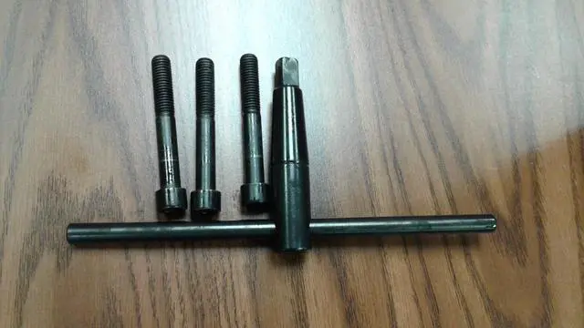 Alt view image 4 of 4 - CME 8" 3-Jaw Self-Centering (Scroll) Lathe Chuck, Front Mount, Two-Piece Reversible Jaws