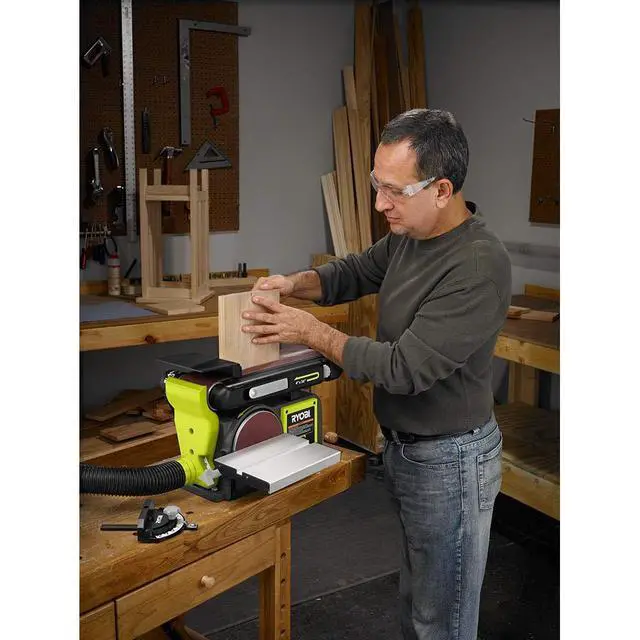 Alt view image 4 of 6 - BD4601G Bench Sander Green