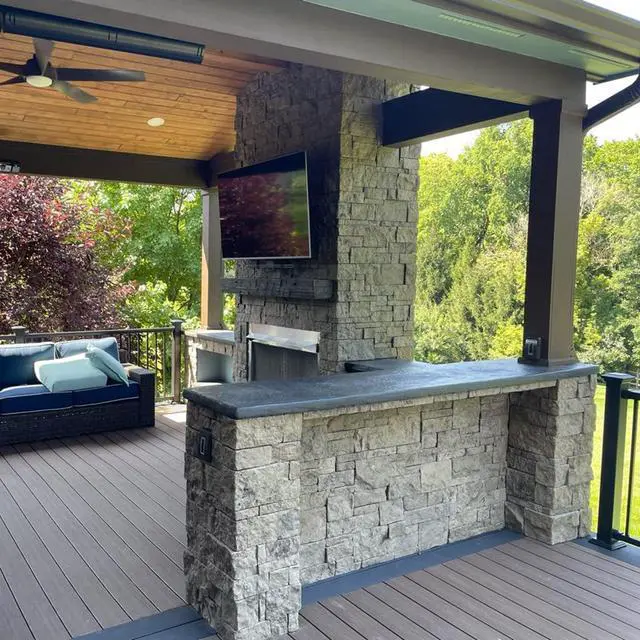 Alt view image 5 of 6 - Evolve Stone Georgetown Run MA Non-Rated Flat Stone Veneer (14.25 sq. ft.)