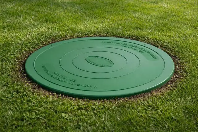 Alt view image 4 of 5 - Septic Tank Cover - Fits 23.5" to 24" ID Corrugated Pipe