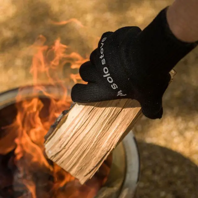Alt view image 5 of 7 - High Heat Gloves, Grill/BBQ Gloves, Oven Mitts, Heat-Resistant up to 450°F, Non-Slip, Black, One Size