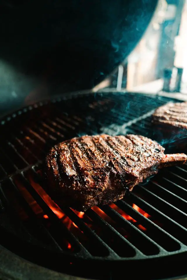 Alt view image 5 of 7 - Cut Resistant BBQ Gloves Heavy Duty Aramid Gloves for Grilling, Frying, Welding, and More Extreme Heat Protection up to 1,472°F, Cut Resistant and Easy to Clean