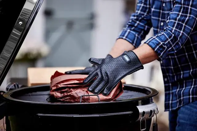 Alt view image 4 of 5 - Silicone Grilling Gloves, Black Reusable FDACompliant HeatResistant Gloves (Up to 400°F / 204° C), Durable Grill Accessory