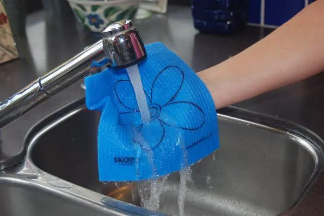 Alt view image 2 of 7 - 4-pack Versatile Swedish Dishcloths for Kitchen and Household Use, Reusable Cleaning Cloths, Planet-Friendly, Dishwasher and Dryer-Safe, Assorted Colors