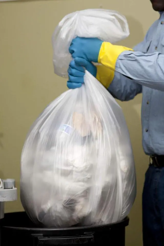 Alt view image 2 of 5 - 33 Gallon Clear Trash Bags - 33" x 39" - 1.5 MIL (eq) - CSR Series - Heavy Duty Industrial Liners Clear Garbage Bags for Recycling, Contractors, Storage, Outdoor, 1 Count (Pack of 100)