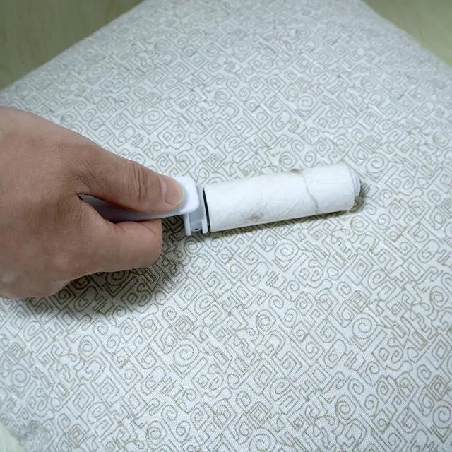 Alt view image 5 of 7 - Mini Lint Roller Travel Size Cute Folding Lint Remover for Pet Hair Small Sticky Roller with Cover for Purse On the Go Lint Roller (Pink)