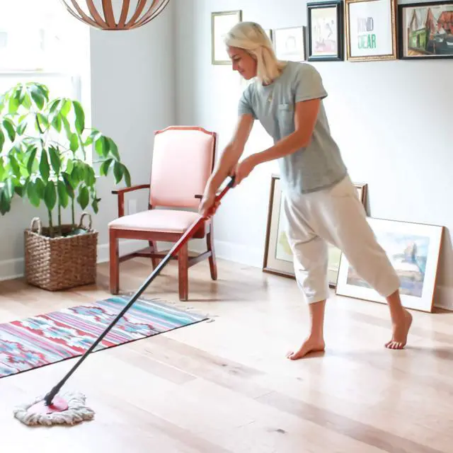 Alt view image 5 of 5 - 3 Pack Microfiber Mop Replacement Heads Spin Mop Refills Easy Cleaning Mop Head Replacement Includes 2 Extra Microfiber Cloths