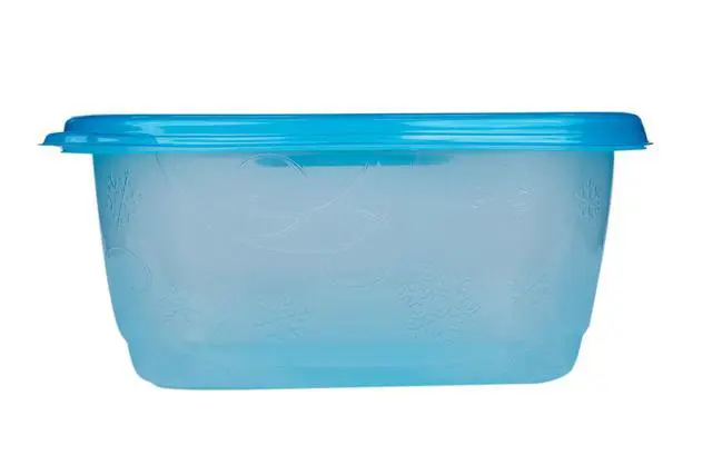 Alt view image 5 of 6 - GladWare FreezerWare Food Storage Containers with Lids, Large Rectangle BPA Free Plastic for Freezing Soups Meals and Batch Cooking, Crack Resistant, Microwave Dishwasher Safe, 64 Oz, 2 Count