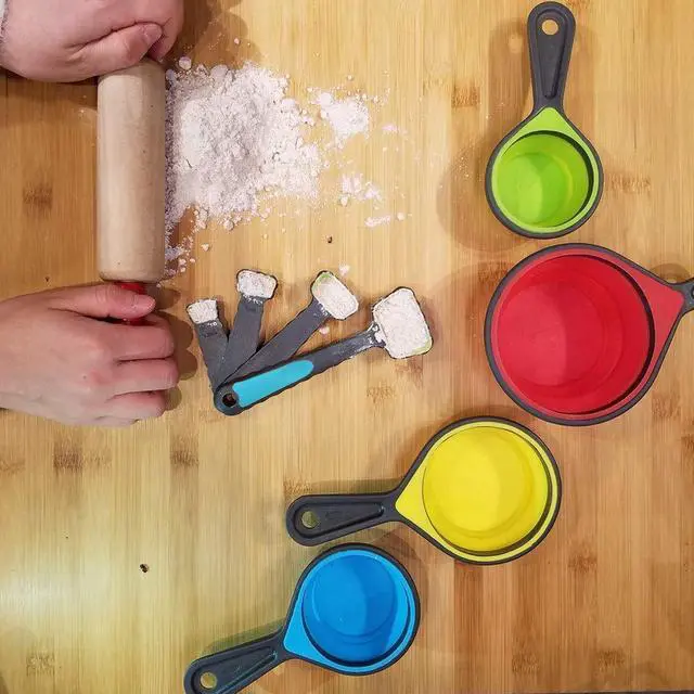 Alt view image 5 of 6 - Collapsible Measuring Cups and Spoons - Portable Food Grade Silicone for Liquid & Dry Measuring, 8 Piece Set Kitchen Measuring Tool