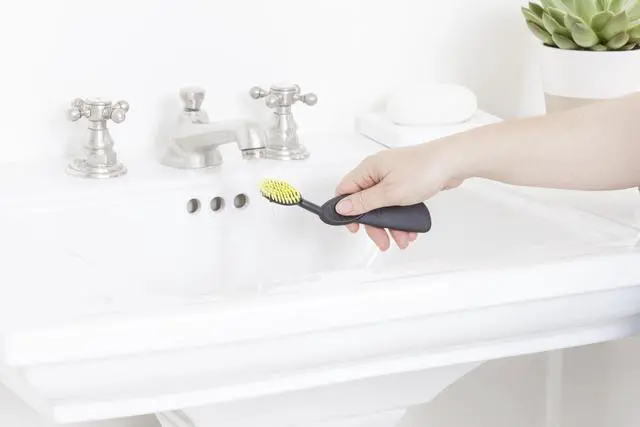 Alt view image 3 of 6 - Toothbrush Flex Brush Left Hand Black/White 1 Unit| Designed to Improve Gum Health and Reduce the Risk of Gum Disease
