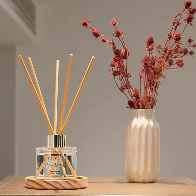 Alt view image 4 of 7 - 100ml Scent Diffuser with 6 Fiber Sticks, 3.5 oz Reed Diffuser Set