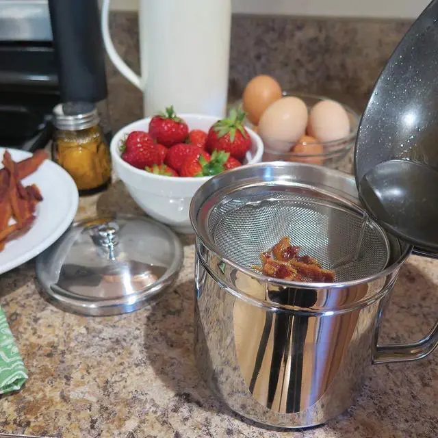Alt view image 7 of 7 - Cooking Oil Storage Can-Bacon Grease Keeper-Stainless Mesh Strainer-Easy Grip Handle-Large 5 Cup Fat Storage