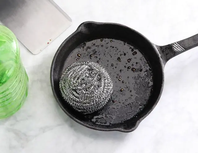 Alt view image 5 of 7 - New Star Foodservice Extra Large (50 Grams) Stainless Steel Sponges Scrubbers, Set of 12