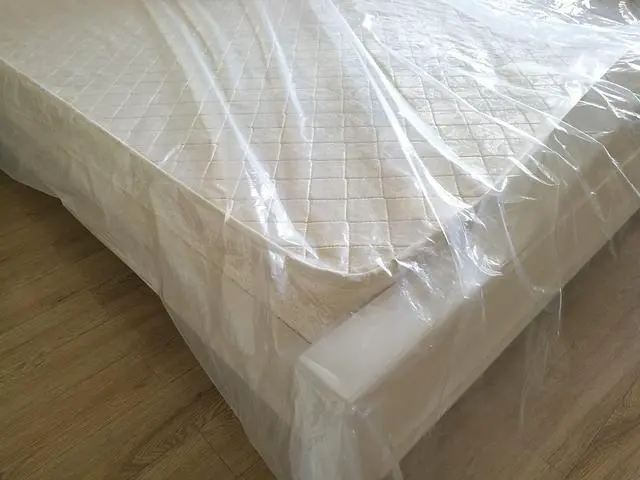 Alt view image 6 of 7 - Mattress Bag, Queen and King Size, 1 Pack