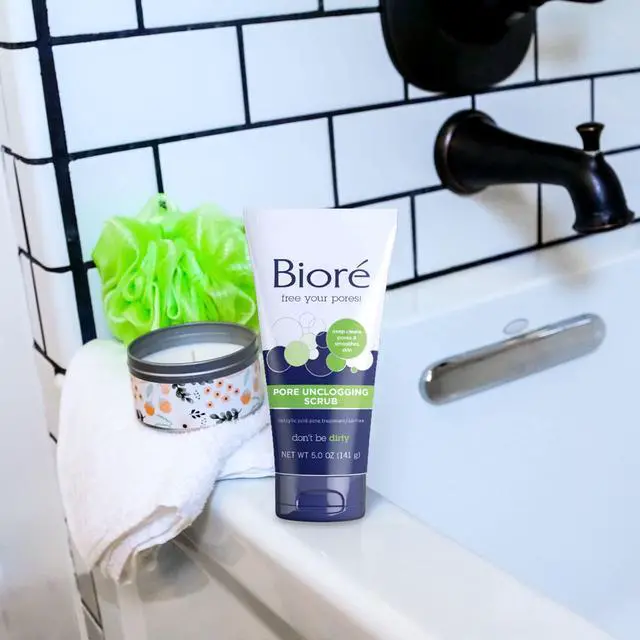 Alt view image 6 of 7 - Pore Unclogging Scrub With Salicylic Acid, Oil Free, 5 Oz